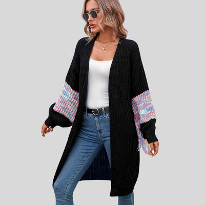 Sienna - Gemütlicher Fransen-Cardigan mit bunten Strickärmeln