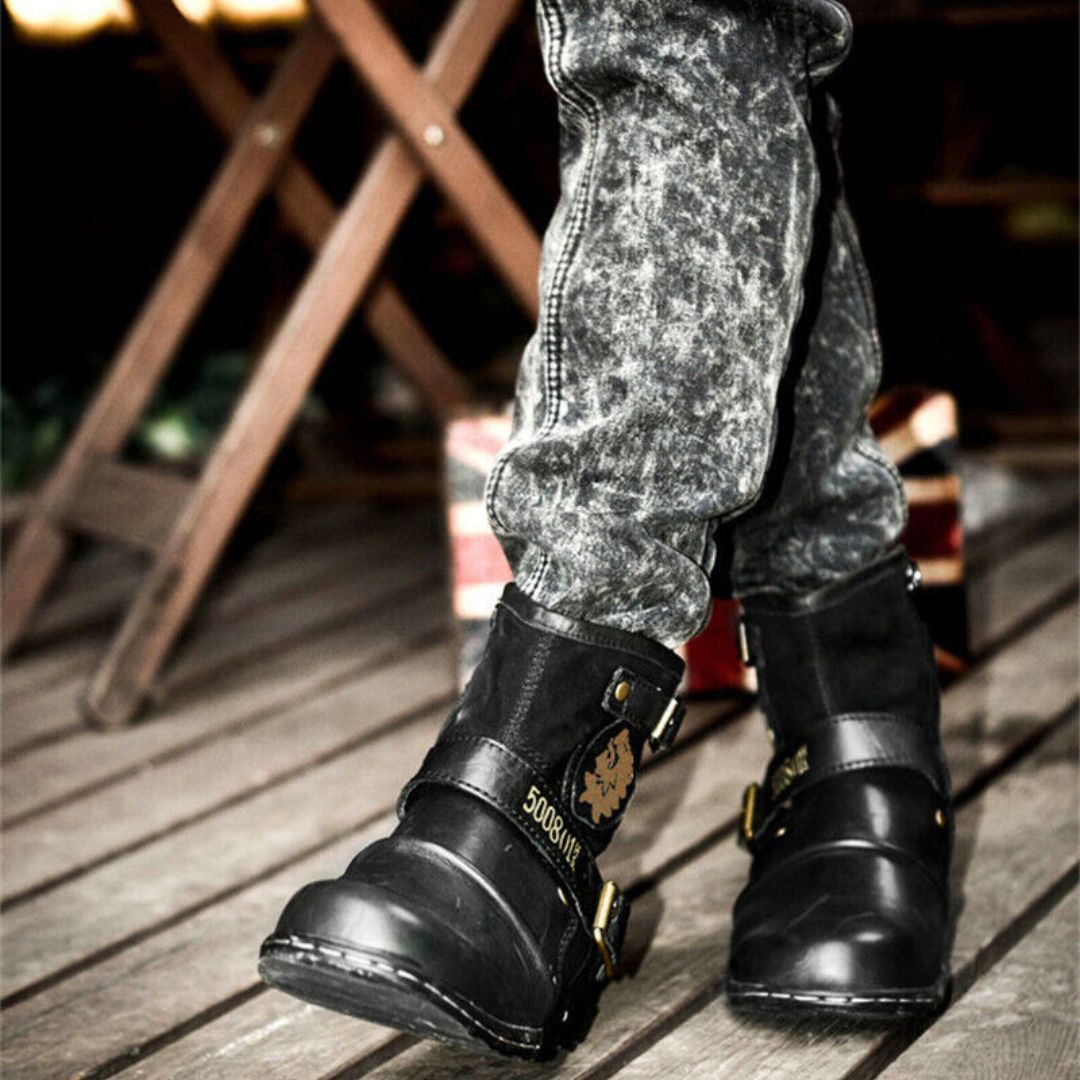 Valor - Biker-Stiefeletten mit Schnallen und Emblem