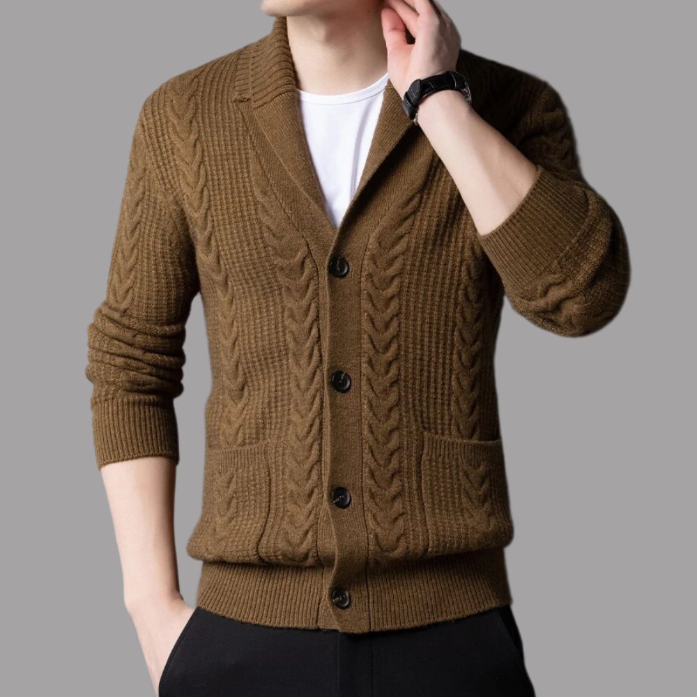 Elliot - Klassischer Zopfstrick-Cardigan mit Knopfverschluss