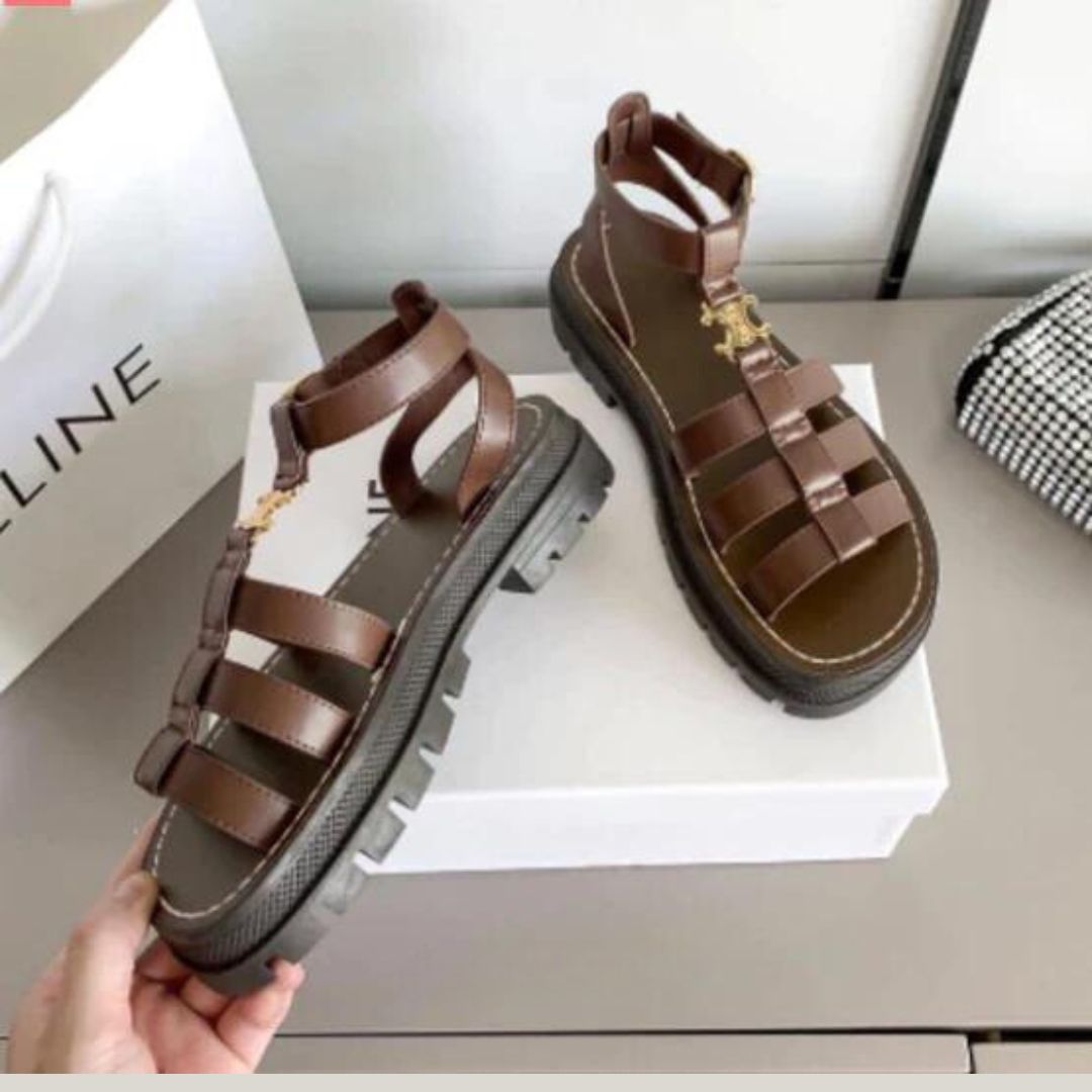 Celine - Schicke Riemchensandalen mit goldener Akzent-Schnalle