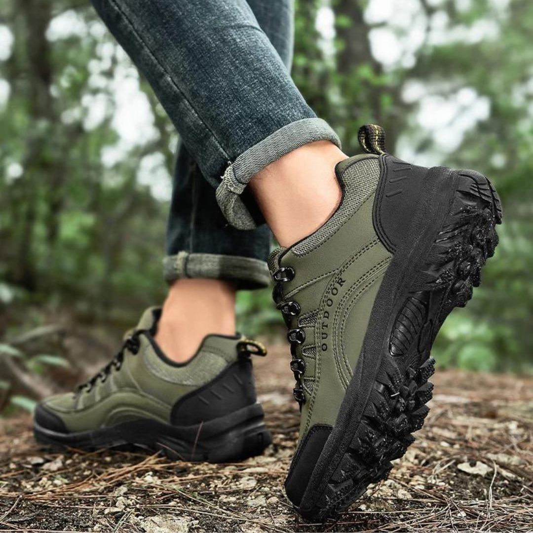 Logan - All-Terrain Wanderschuhe mit Robuster Traktionssohle