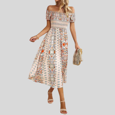 Aurora - Schulterfreies Boho-Maxikleid mit gerafftem Oberteil