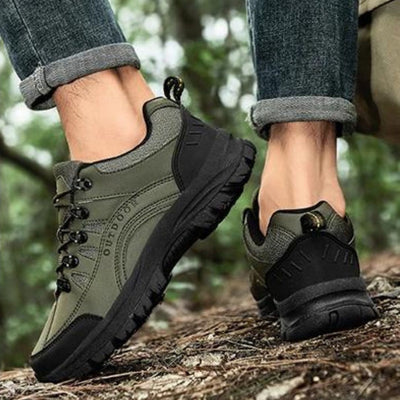 Logan - All-Terrain Wanderschuhe mit Robuster Traktionssohle