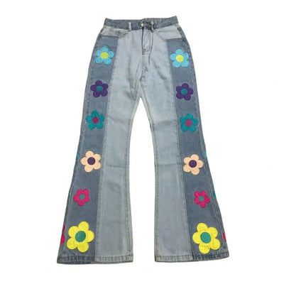 Blossom - Lässige Jeans mit Blumenstickerei