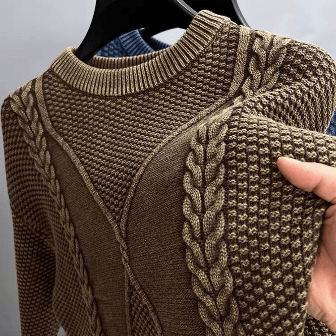 Carlton - Strukturierter Strickpullover mit Zopfmuster