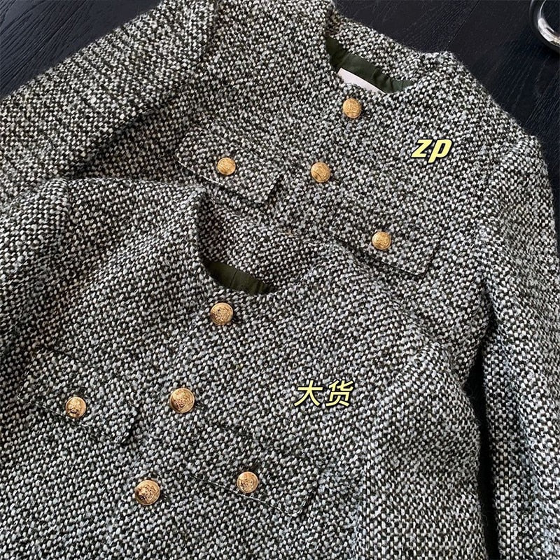 Valentina - Schicke Tweed-Jacke mit goldenen Knöpfen