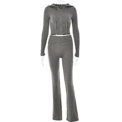 Arabella - Elegantes Geripptes Loungewear-Set mit Kapuzenjacke und ausgestellten Hosen