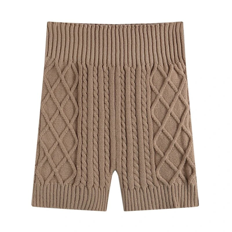 Sienna - Gestrickte Shorts mit hohem Bund und Zopfmuster