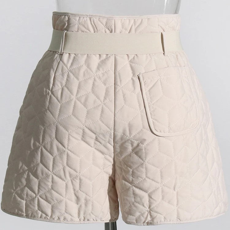 Liana - Gesteppte Hochtaillierte Shorts mit Gürteldetail