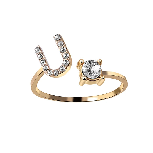 Ava - Personalisierter Initialen-Ring mit Solitär-Diamant