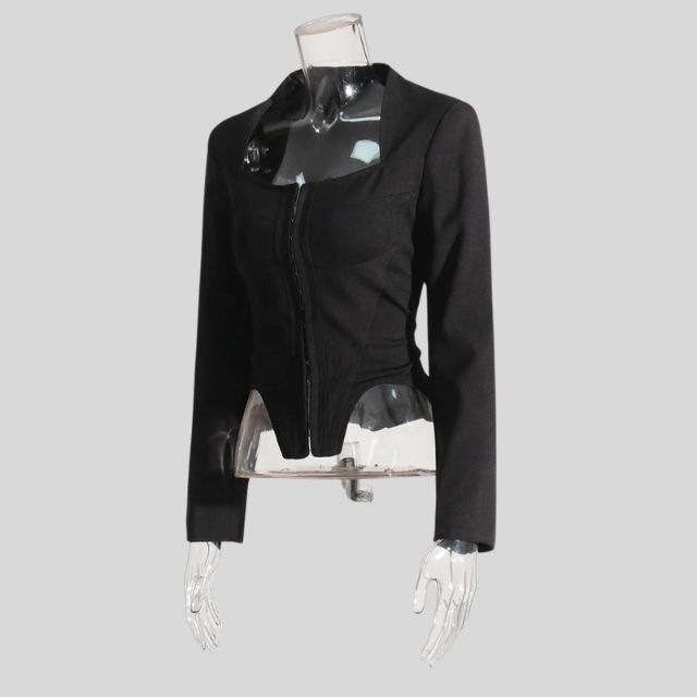 Lorelei - Moderner Blazer mit Ausschnitten und Hakenverschluss