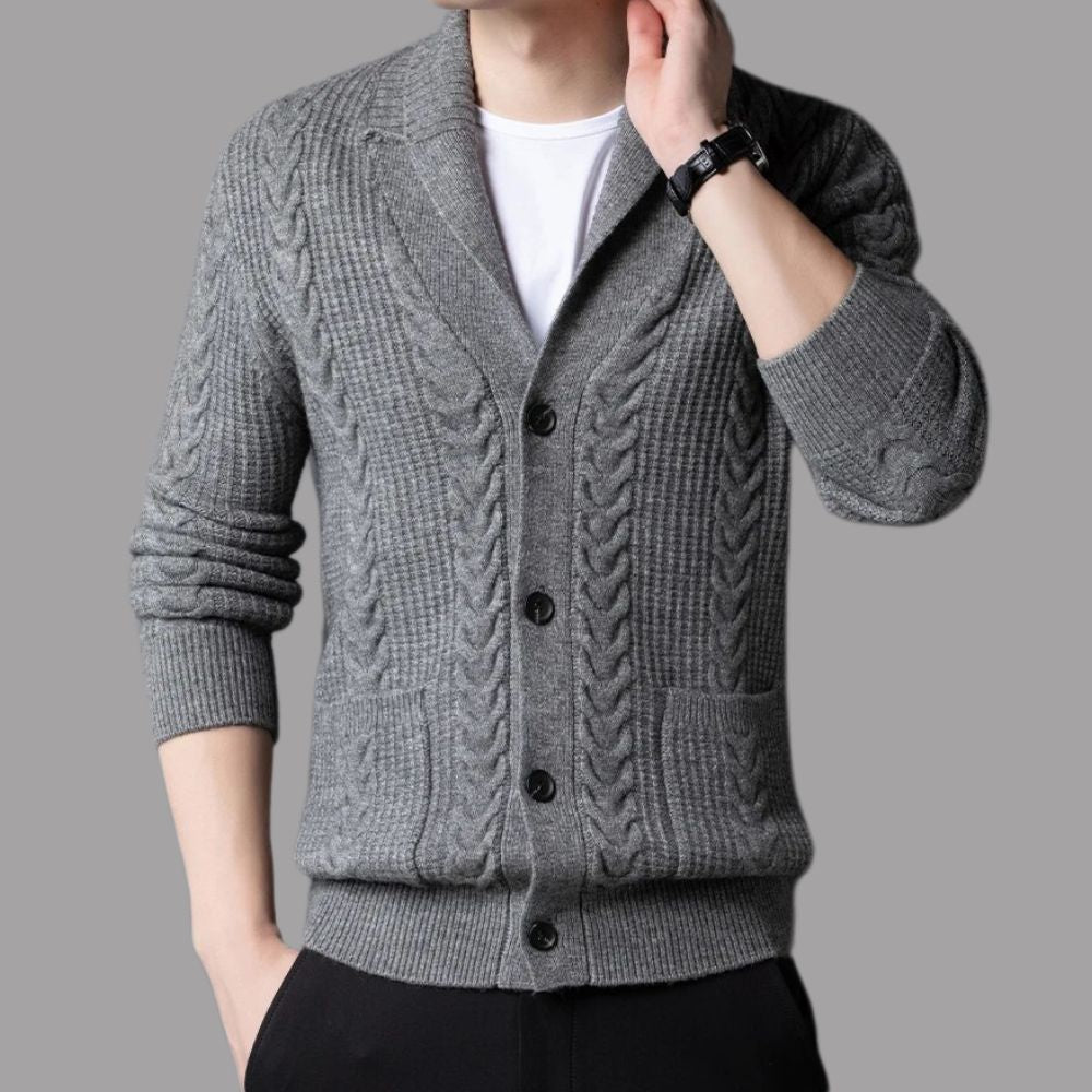 Elliot - Klassischer Zopfstrick-Cardigan mit Knopfverschluss