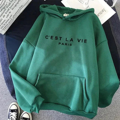 Vivienne - Lässiger Hoodie mit Fronttasche und Schriftzug