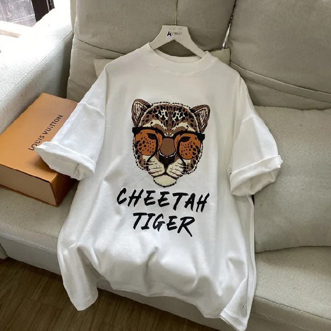 Indira - Lässiges Langarm-Sweatshirt mit Geparden-Tiger-Druck