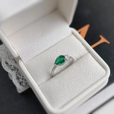 Verde - Schlanker Ring mit Zweifach-Edelstein-Design